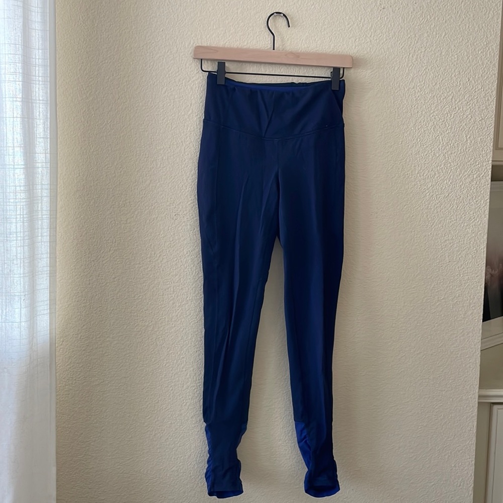 Lucy workout tights